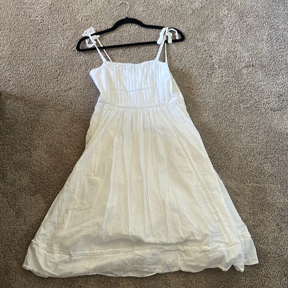 Point Sur eyelet white dress size 4